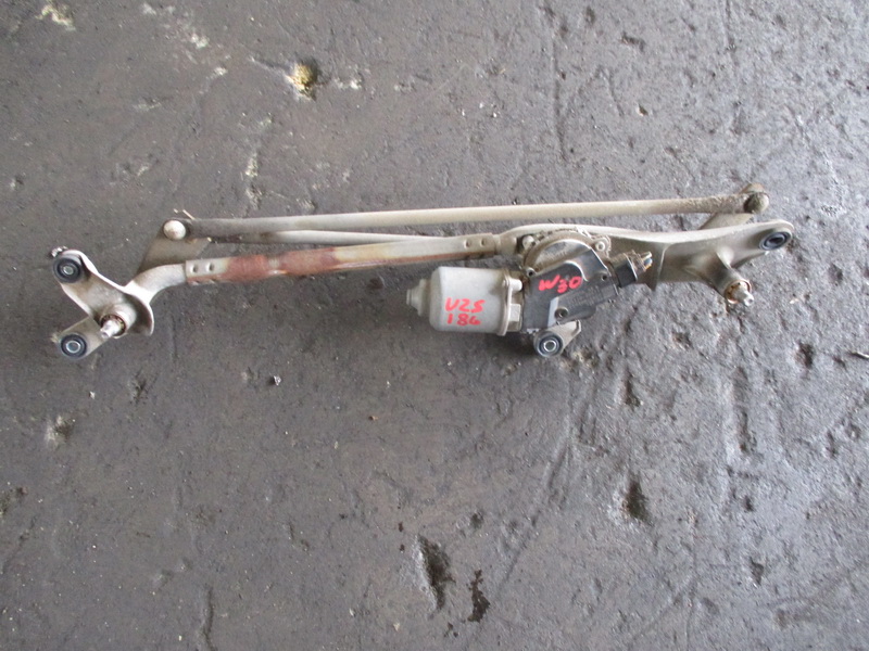 Трапеция дворников Toyota Crown Majesta