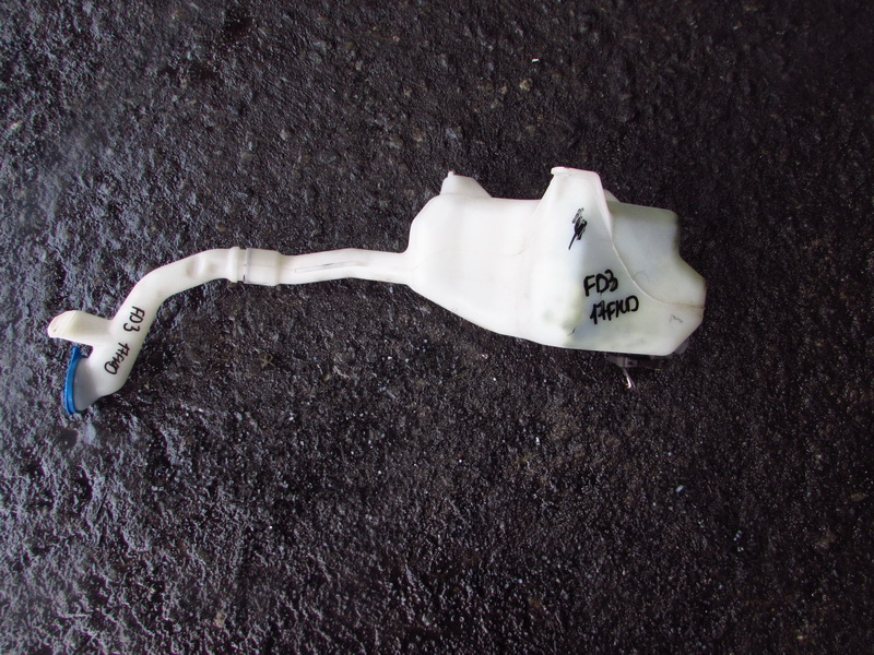 Бачок стеклоомывателя Honda Civic FD3