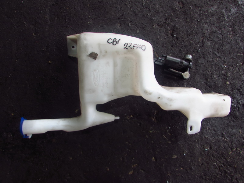 Бачок стеклоомывателя Ford Fiesta CB1