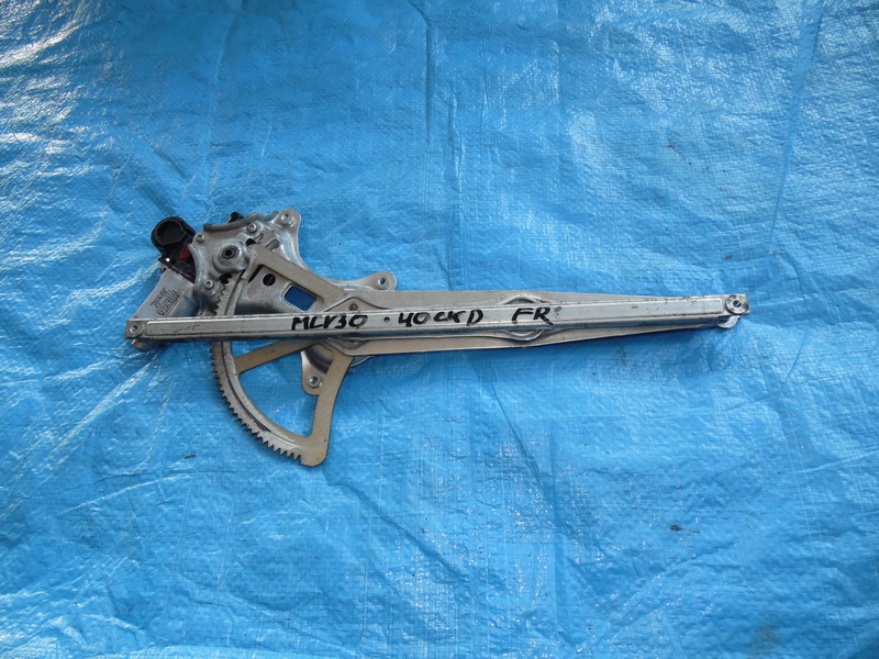 Стеклоподъемник Toyota Windom MCV30