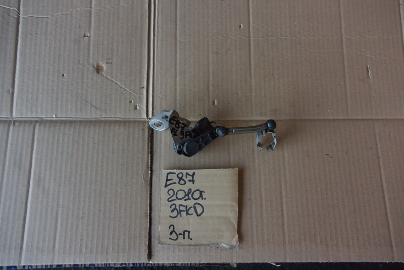 Датчик положения кузова BMW 1-series E87