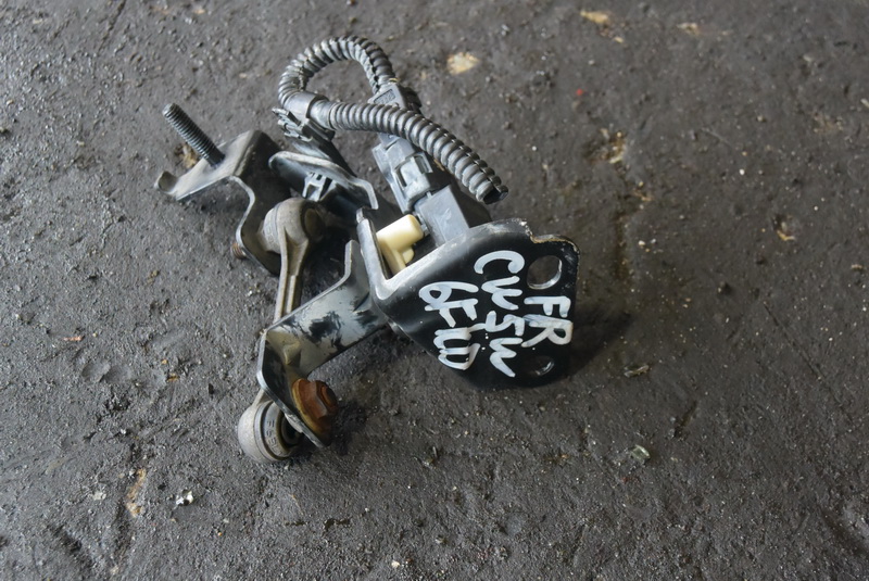 Датчик положения кузова Mitsubishi Outlander CW5W