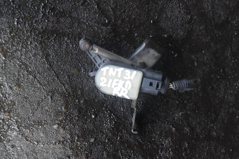 Датчик положения кузова Nissan X-Trail