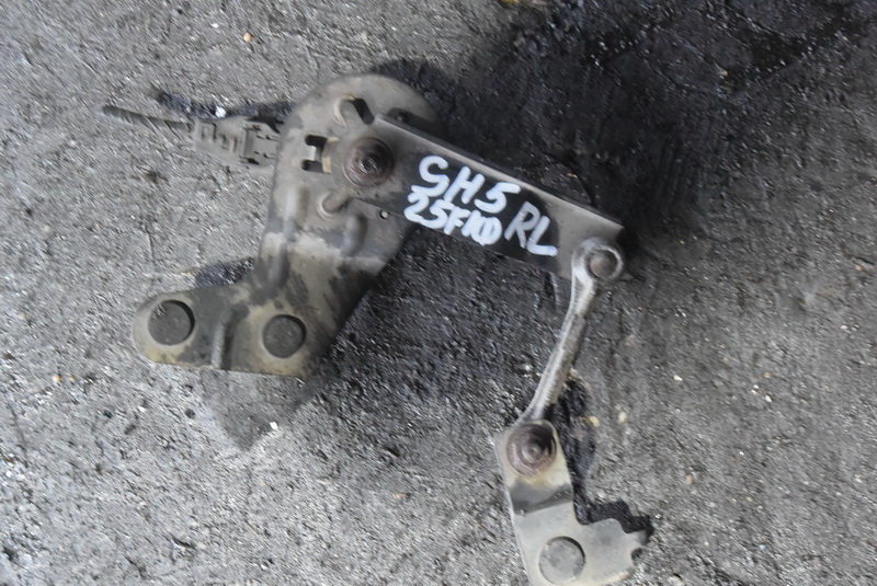 Датчик положения кузова Subaru Forester SH5