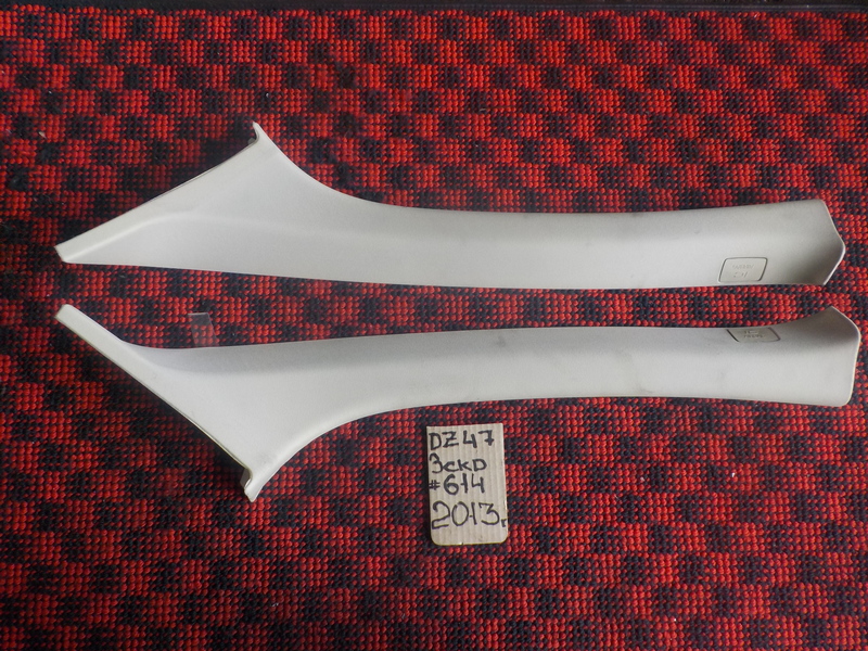 Накладка на стойку кузова Volvo Xc60 DZ47