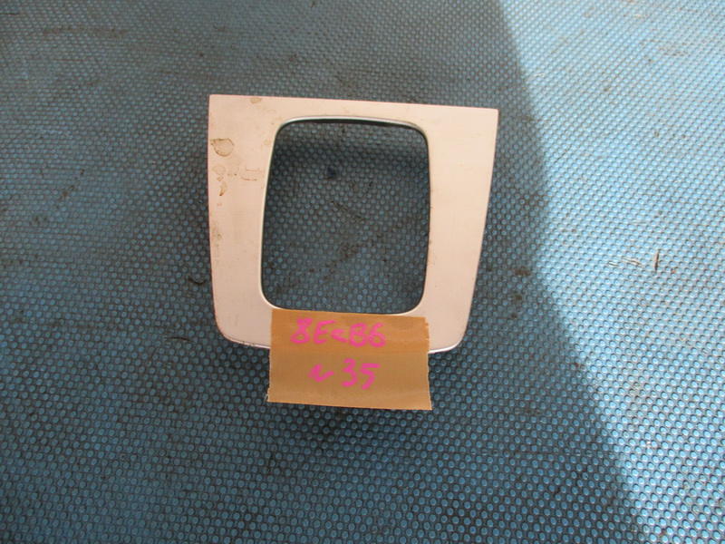 Консоль КПП Audi A4