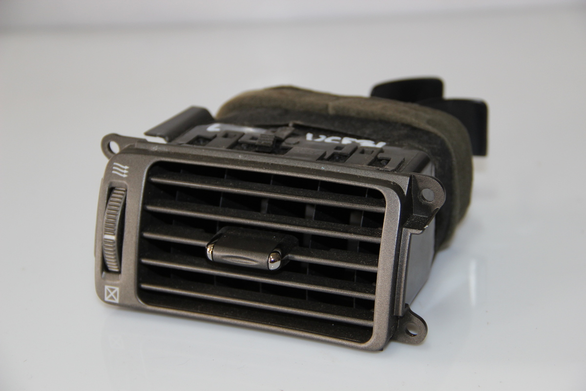 Дефлектор салона Toyota Celsior