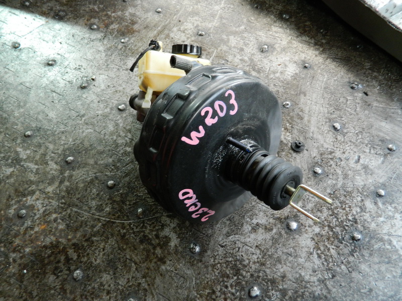 Главный тормозной цилиндр Mercedes-benz C-class W203