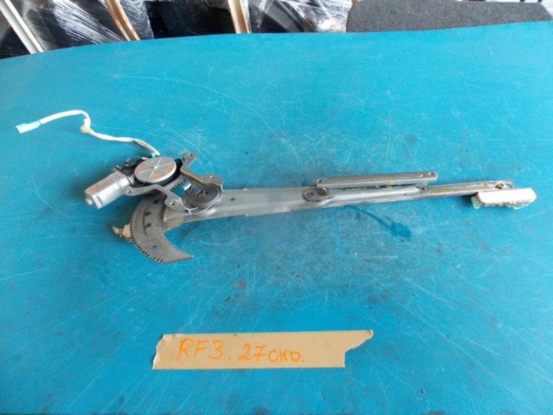 Стеклоподъемник Honda Stepwgn RF3
