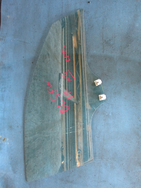 Стекло двери Mazda Axela BL5FW