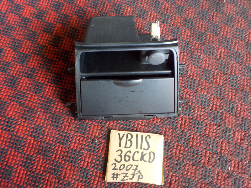 Розетка Suzuki Sx4 YB11S