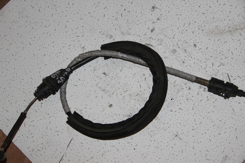 Трос коробки передач Volkswagen Polo 9N3