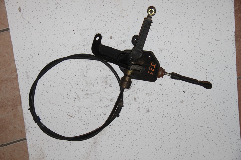 Трос коробки передач Nissan Teana J31