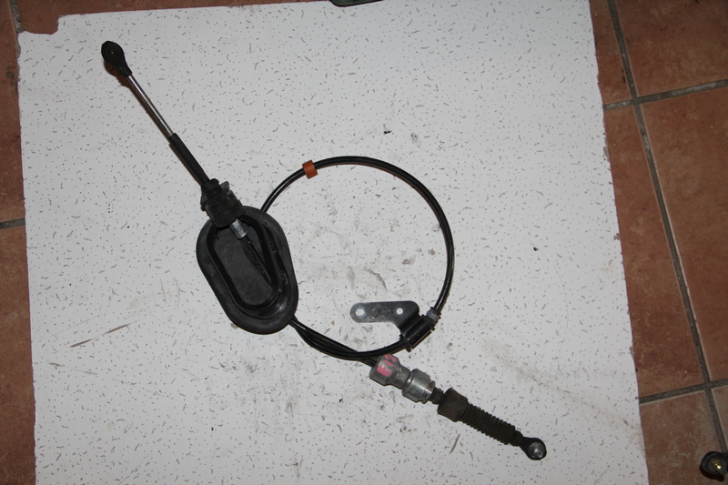 Трос коробки передач Nissan Note E12