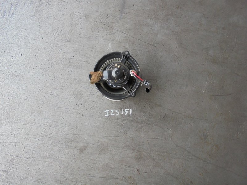 Моторчик печки Toyota Crown