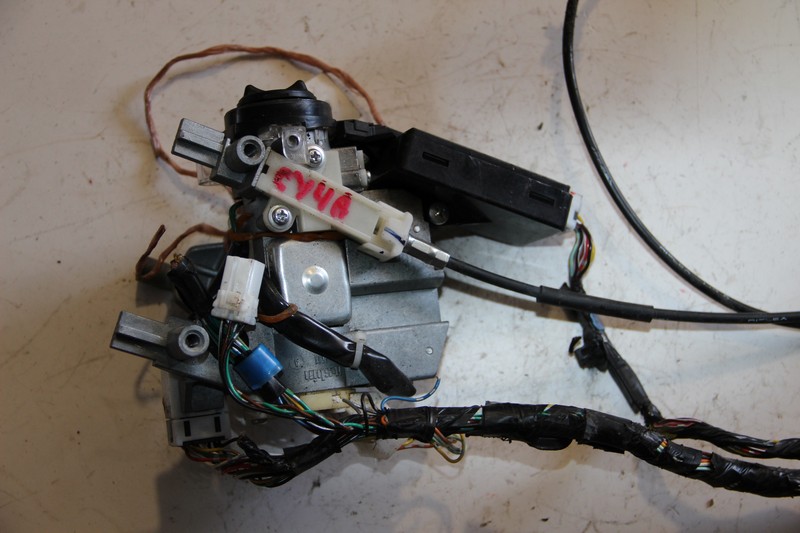 Замок зажигания Mitsubishi Lancer