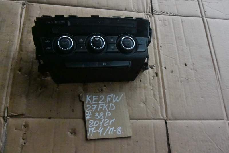 Блок управления климат-контролем Mazda Cx-5 KE2FW