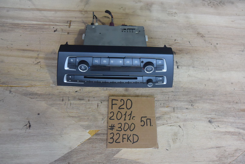 Блок управления климат-контролем BMW 1-series