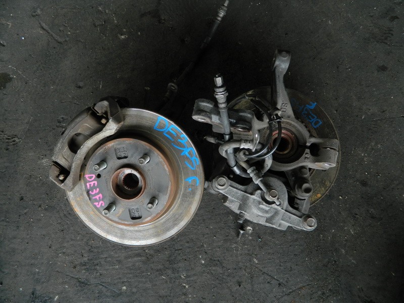 Ступица Mazda Demio