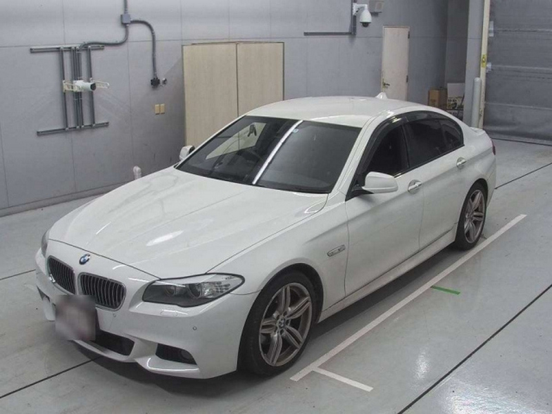 BMW 5-series F10