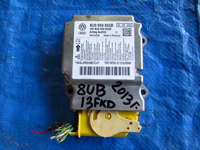 Блок SRS Audi Q3