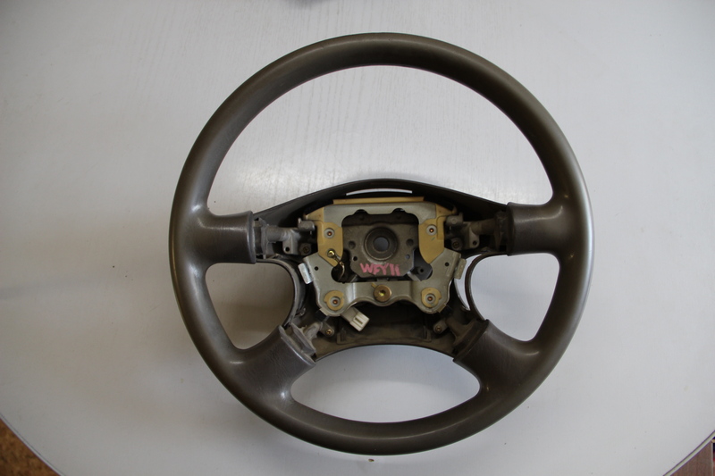 Руль Nissan Wingroad