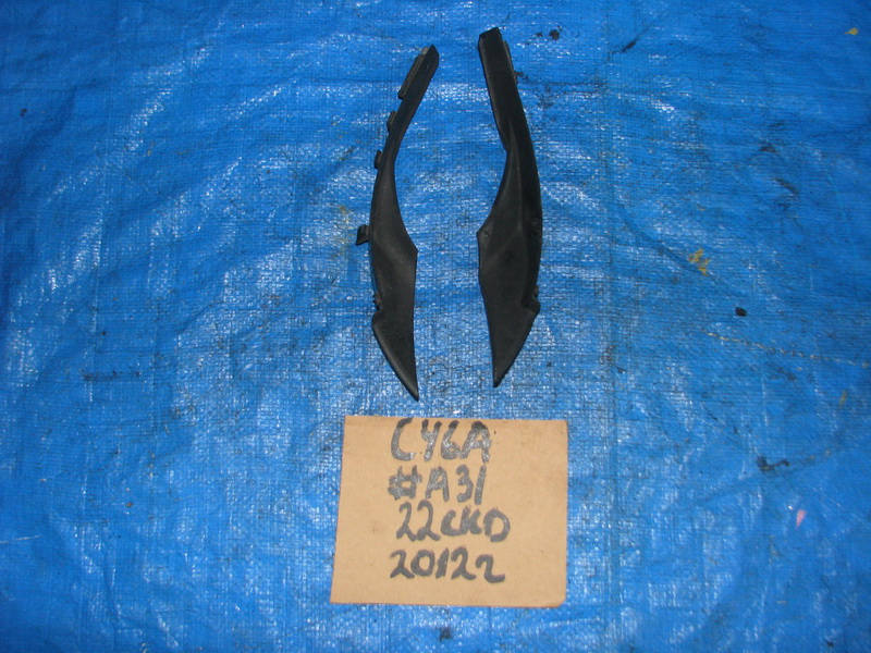 Уголок в жабо Mitsubishi Lancer CY6A