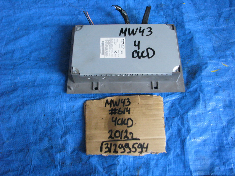 Усилитель магнитофона Volvo V50 MW43