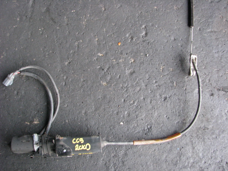 Трос ручного тормоза Jaguar Xf CC9