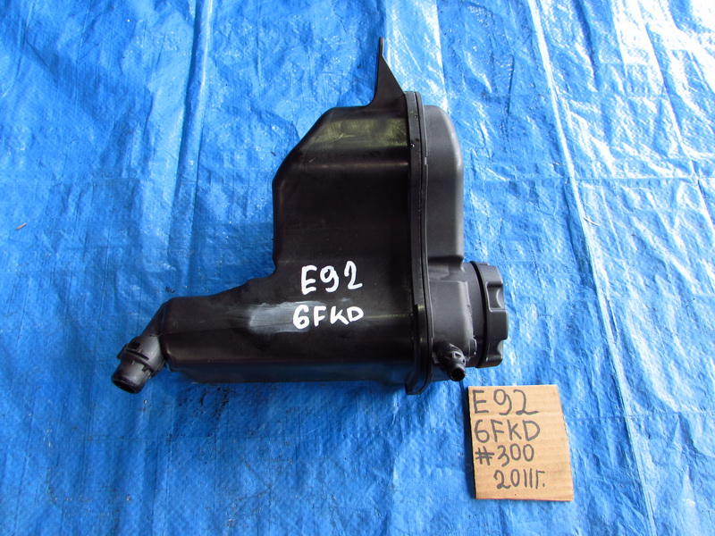 Бачок расширительный BMW 3-series E92