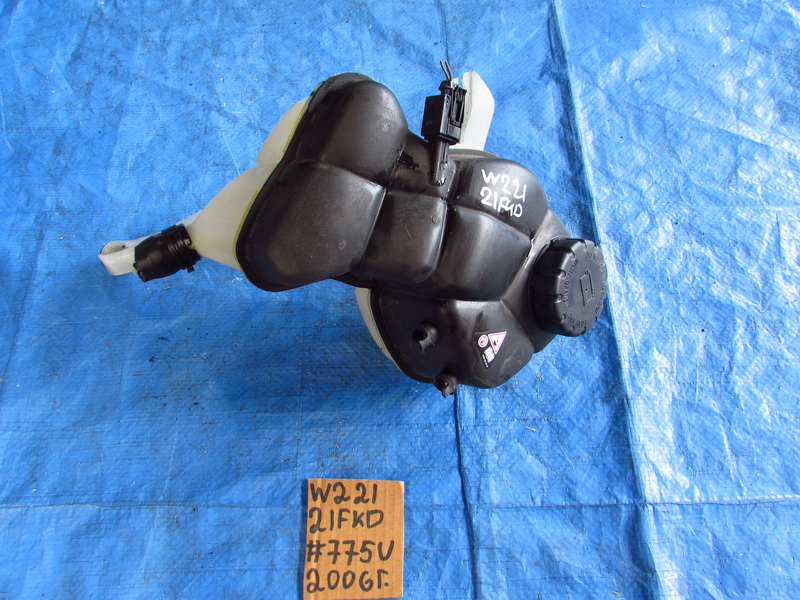 Бачок расширительный Mercedes-benz S-class