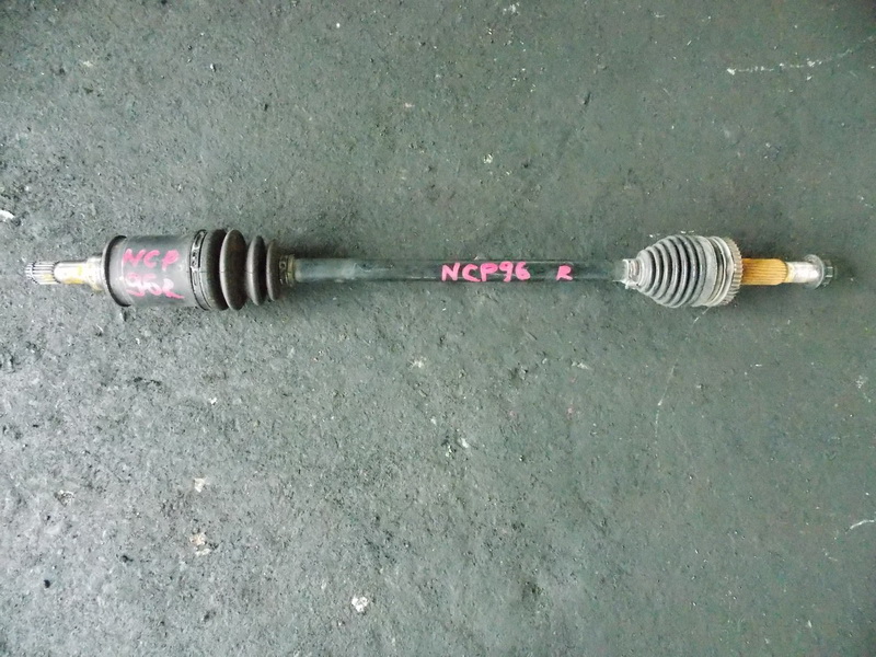 Привод Toyota Belta