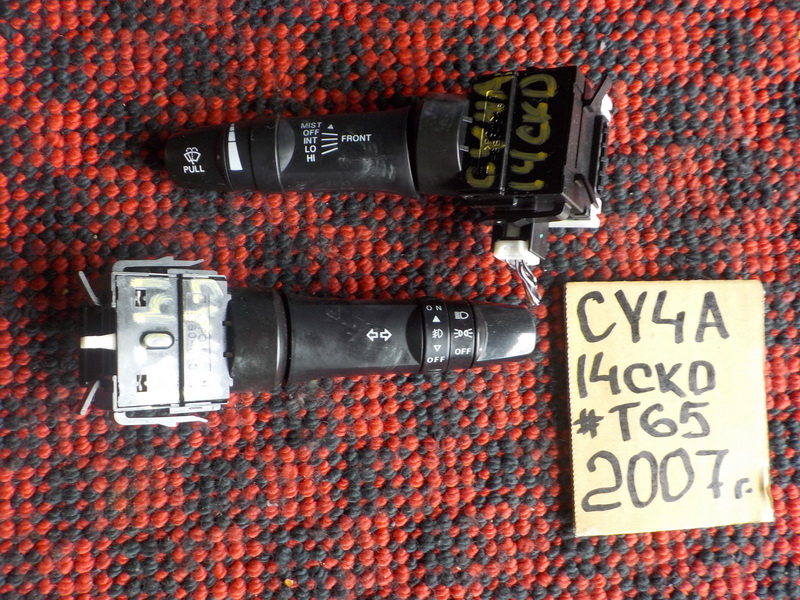 Подрулевой переключатель Mitsubishi Lancer