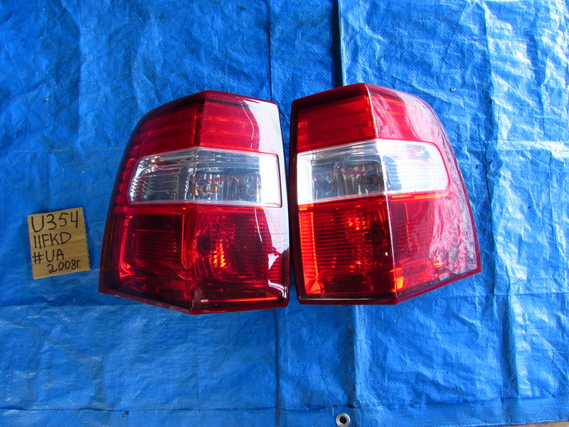 Стоп-сигнал Ford Expedition U354