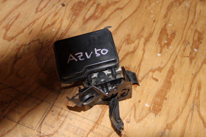 Блок АБС Toyota Vista