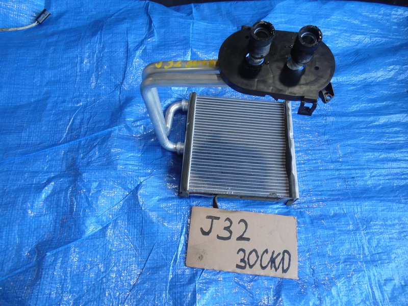 Радиатор печки Nissan Teana J32