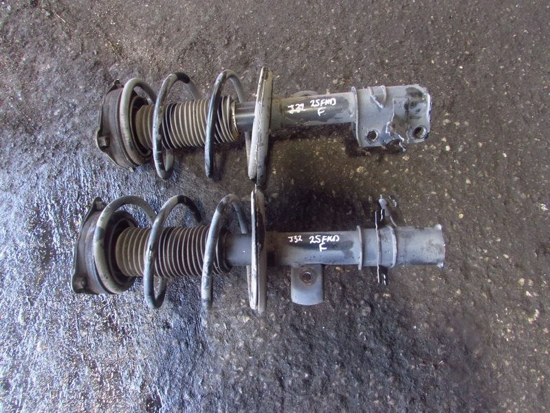 Стойка Nissan Teana J32