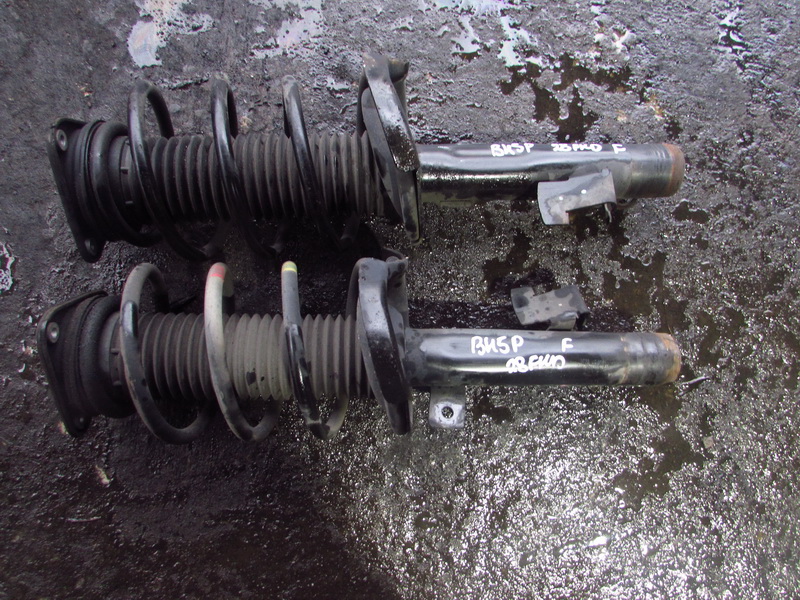 Стойка Mazda Axela