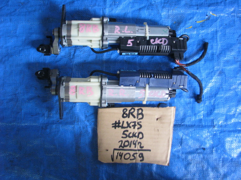 Привод крышки багажника Audi Q5 8RB