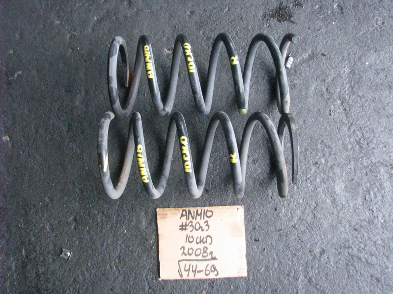 Пружина Toyota Isis ANM10