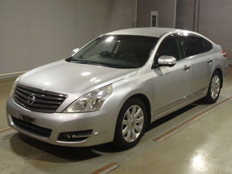 Nissan Teana J32