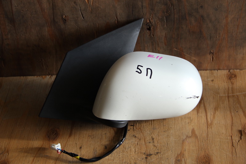 Зеркало Nissan Note