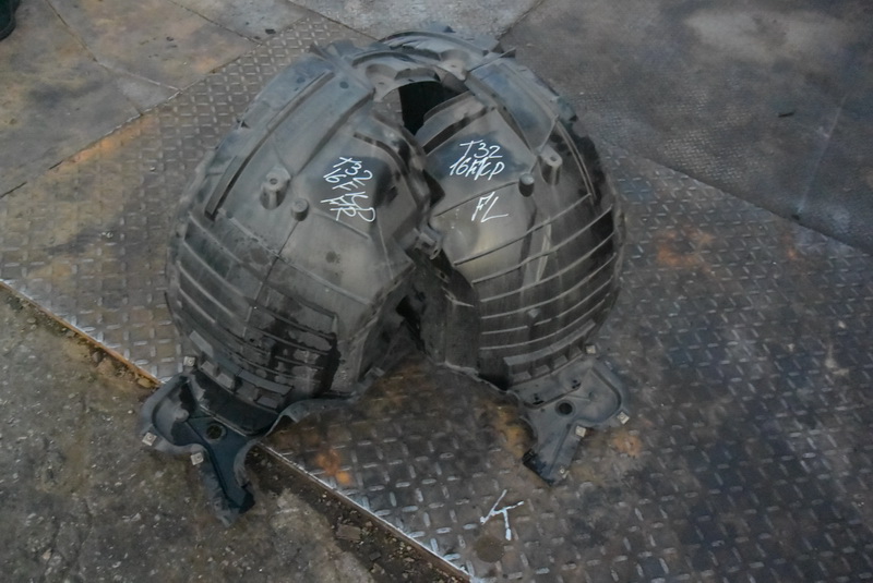 Подкрылок Nissan X-Trail T32