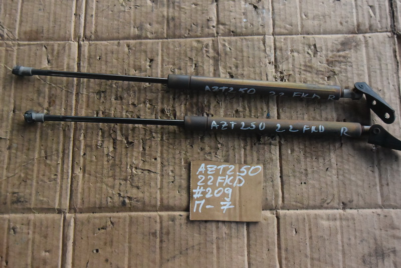 Амортизатор задней двери Toyota Avensis