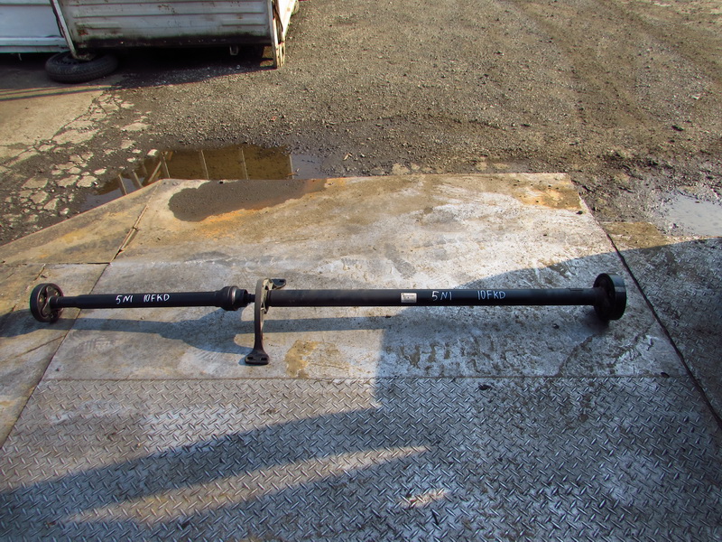 Карданный вал Volkswagen Tiguan 5N1