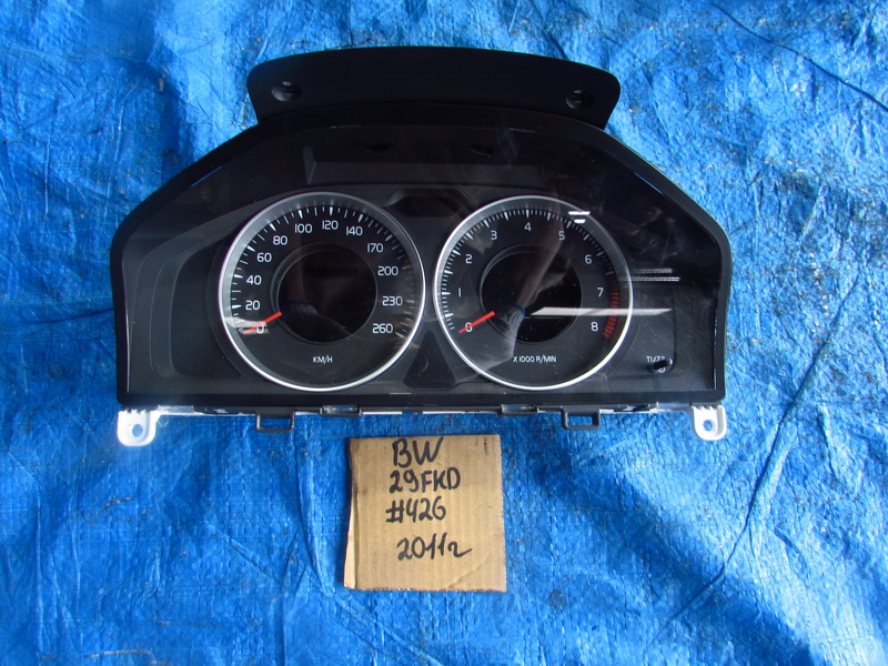 Спидометр Volvo V70