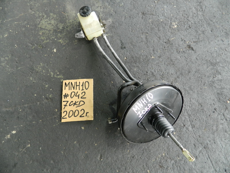 Главный тормозной цилиндр Toyota Alphard