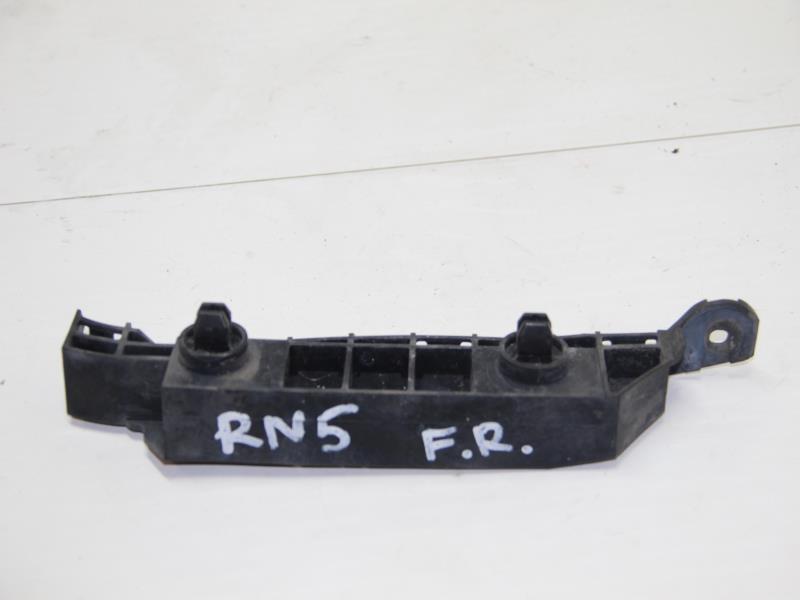 Крепление бампера Honda Stream RN5