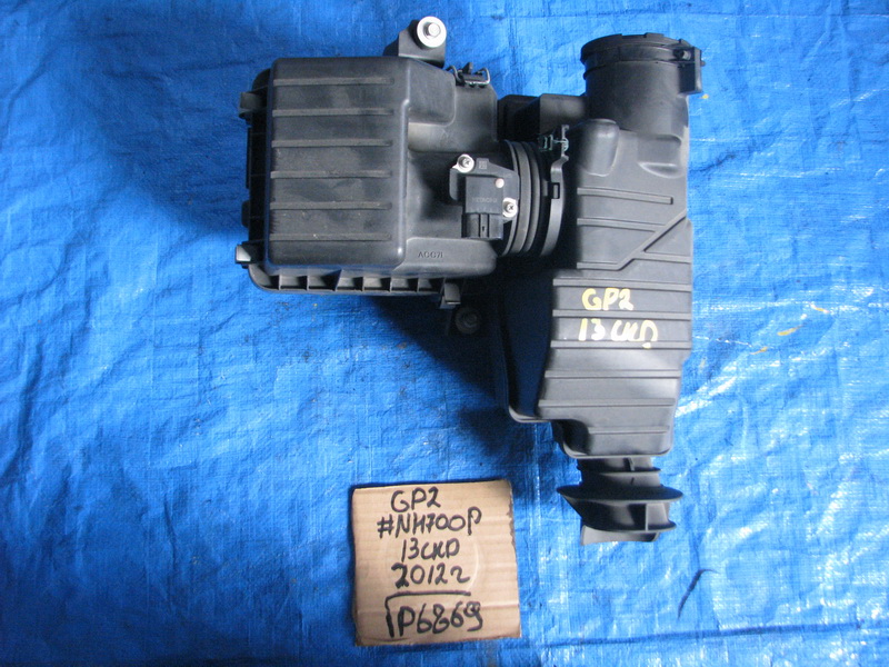 Корпус воздушного фильтра Honda Fit Shuttle GP2