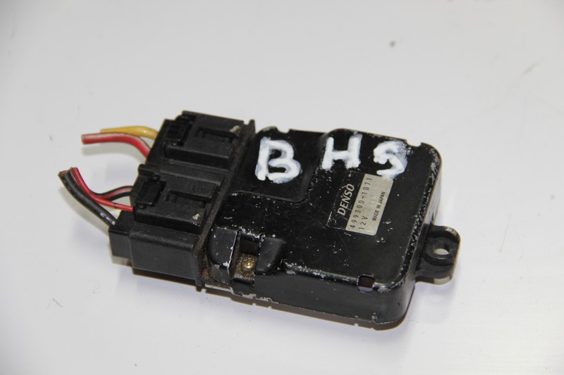Резистор печки Subaru Legacy BH9